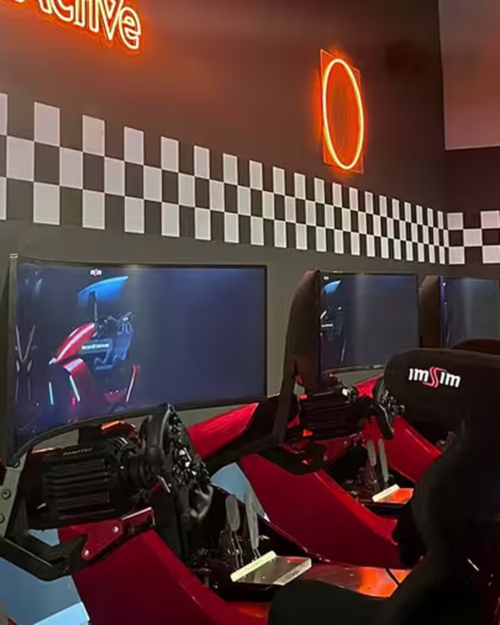 The GARRA racing zone at HyperActive, Pristina.