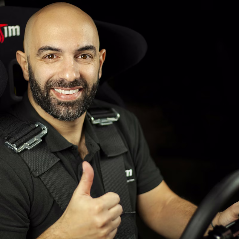 Portrait of David Soares.